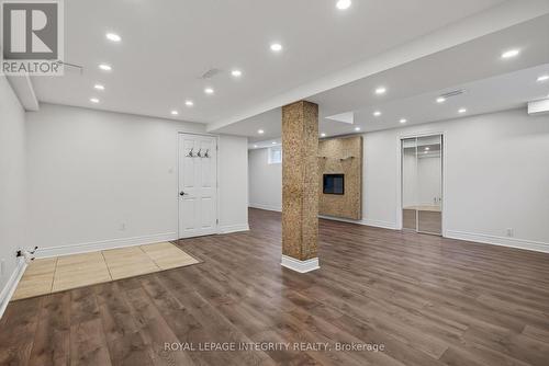 137 Hunterswood Crescent, Ottawa, ON - Indoor Photo Showing Other Room