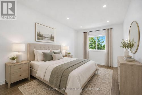 14 Redcedar Crescent, Hamilton, ON - Indoor Photo Showing Bedroom