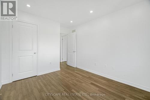 14 Redcedar Crescent, Hamilton, ON - Indoor Photo Showing Other Room