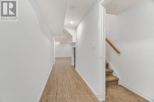 14 Redcedar Crescent, Hamilton, ON - Indoor Photo Showing Other Room