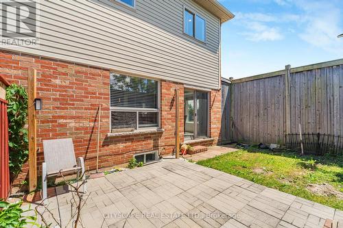 14 Redcedar Crescent, Hamilton, ON - Outdoor With Exterior