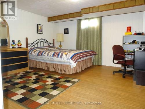 14 Macbeth Boulevard, St. Catharines, ON - Indoor Photo Showing Bedroom