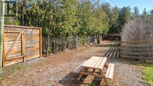 1647 Stenner Road, Douro-Dummer, ON - Outdoor