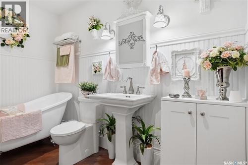 Mickleborough Acreage, Lumsden Rm No. 189, SK - Indoor Photo Showing Bathroom