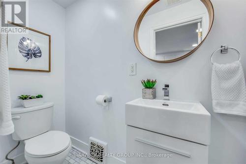 Lower - 57 Bertmount Avenue, Toronto, ON - Indoor Photo Showing Bathroom