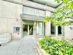 713-775 King Street WToronto, ON M5V 2K3