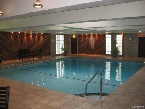 Pool - 1125-2555 Av. Du Havre-Des-Îles, Laval (Chomedey), QC - Indoor Photo Showing Other Room With In Ground Pool