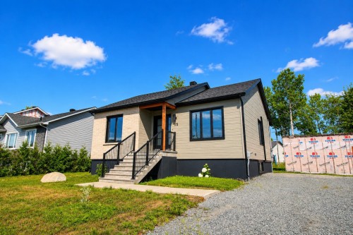 173 Rue des Parulines  Val-D'Or, QC J9P 0N3