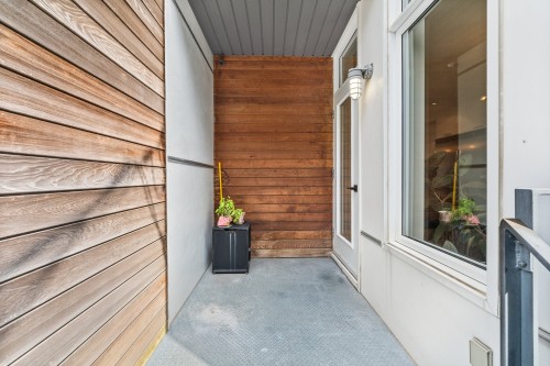 Courtyard - 1210 Rue Woodland, Montréal (Verdun/Île-Des-Soeurs), QC - Outdoor With Exterior