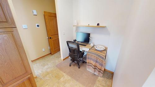 3329 Mt Fisher Drive, Cranbrook, BC - Indoor Photo Showing Office