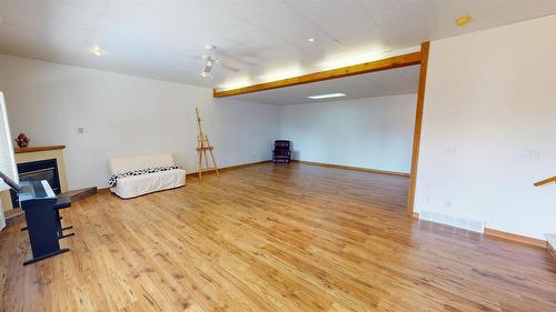 3329 Mt Fisher Drive, Cranbrook, BC - Indoor