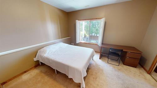 3329 Mt Fisher Drive, Cranbrook, BC - Indoor Photo Showing Bedroom