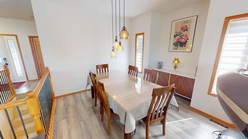 3329 Mt Fisher Drive, Cranbrook, BC - Indoor Photo Showing Dining Room