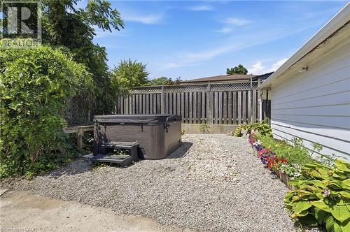 330 East 18Th Street, Hamilton, ON - Outdoor
