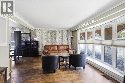 330 East 18Th Street, Hamilton, ON - Indoor