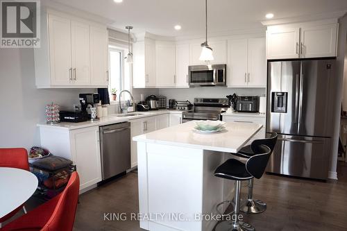 86 Cameron Crescent, Cornwall, ON - Indoor Photo Showing Kitchen With Upgraded Kitchen