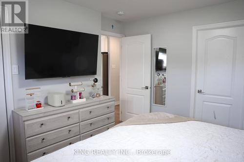 86 Cameron Crescent, Cornwall, ON - Indoor Photo Showing Bedroom