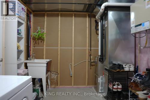 86 Cameron Crescent, Cornwall, ON - Indoor Photo Showing Laundry Room