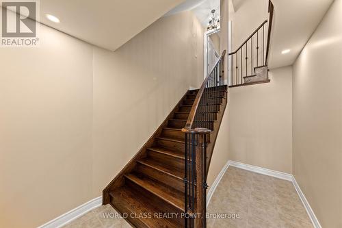 31 Munsie Drive, King, ON - Indoor Photo Showing Other Room