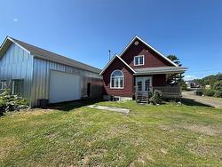 353 Roussel et Martin RD Saint-Joseph-De-Madawaska, NB E7B 2R6