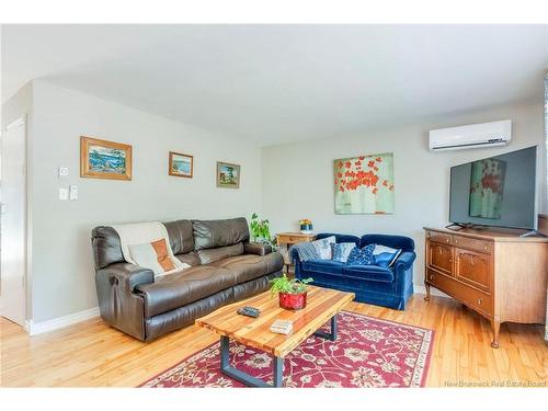 28 Loyalist Dr, Hampton, NB 