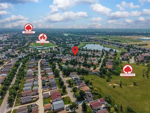 217 Inkster Garden Dr, Winnipeg, MB - Outdoor With View
