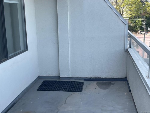 #209-30 Cavan St, Nanaimo, BC - Outdoor With Balcony