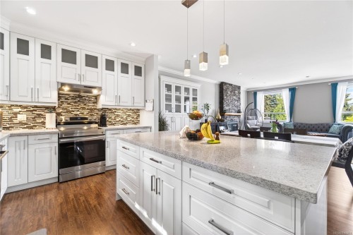 3115 Uplands Dr, Nanaimo, BC 