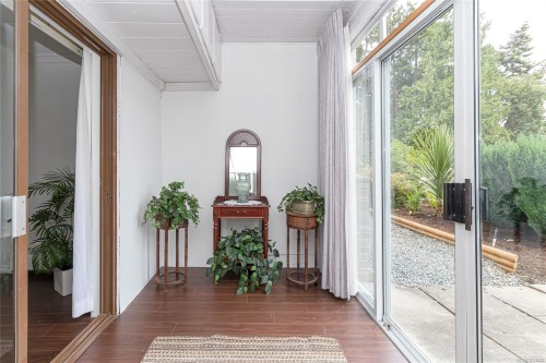 #111-2050 White Birch Rd, Sidney, BC - Indoor Photo Showing Other Room