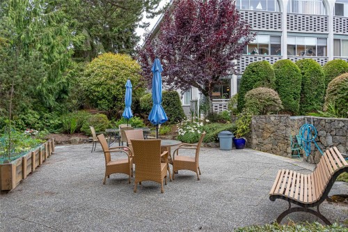 #111-2050 White Birch Rd, Sidney, BC - Outdoor