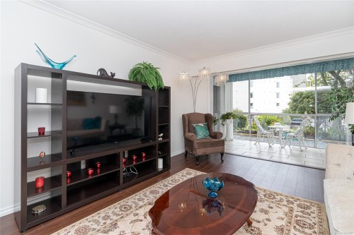 #111-2050 White Birch Rd, Sidney, BC - Indoor Photo Showing Living Room