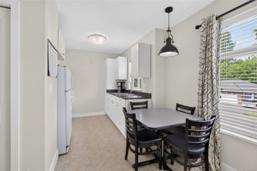 538 Edgewood Dr, Campbell River, BC 