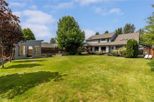 538 Edgewood Dr, Campbell River, BC 
