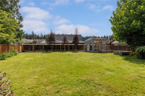 538 Edgewood Dr, Campbell River, BC 