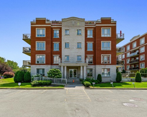 205-100 Rue Barnett  Dollard-Des-Ormeaux, QC H9G 3C7