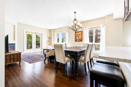 Vue d'ensemble - 205-100 Rue Barnett, Dollard-Des-Ormeaux, QC - Indoor Photo Showing Dining Room