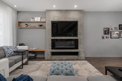 Salon - 200 Rue Des Hirondelles, Saint-Eustache, QC - Indoor Photo Showing Living Room