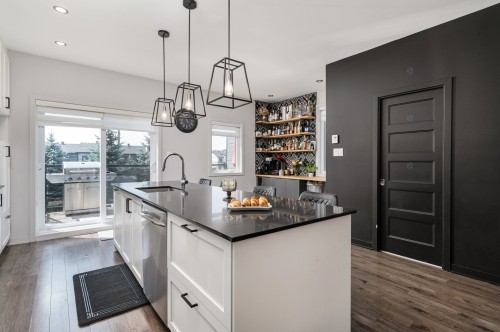 Cuisine - 200 Rue Des Hirondelles, Saint-Eustache, QC - Indoor Photo Showing Kitchen With Upgraded Kitchen