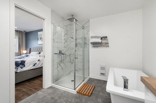 Salle de bains - 200 Rue Des Hirondelles, Saint-Eustache, QC - Indoor Photo Showing Bathroom