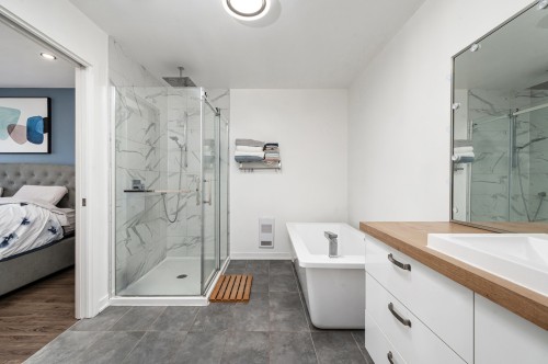 Salle de bains - 200 Rue Des Hirondelles, Saint-Eustache, QC - Indoor Photo Showing Bathroom