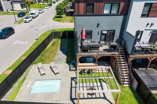 Cour - 200 Rue Des Hirondelles, Saint-Eustache, QC - Outdoor