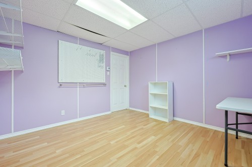 Salle familiale - 708 Ch. Pierre-Laporte, L'Ange-Gardien, QC - Indoor Photo Showing Other Room