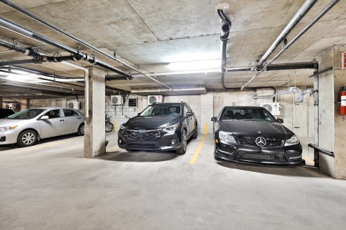 Stationnement - 1887 Rue De Chambly, Montréal (Mercier/Hochelaga-Maisonneuve), QC - Indoor Photo Showing Garage
