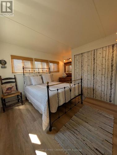 28- 79681 Bluewater Highway, Central Huron (Goderich), ON - Indoor Photo Showing Bedroom