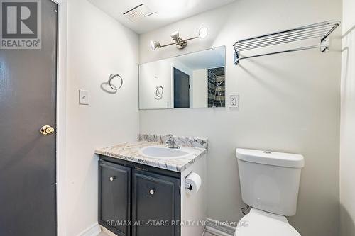 209 Apache Trail, Toronto, ON - Indoor Photo Showing Bathroom