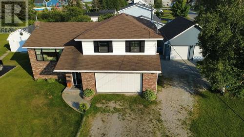 10 Castlewood Drive  Pasadena, NL A0L 1K0