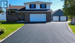 10 Castlewood Drive Pasadena, NL A0L 1K0