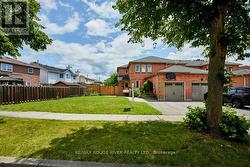 216 WRIGHT CRESCENT Ajax, ON L1S 6X2