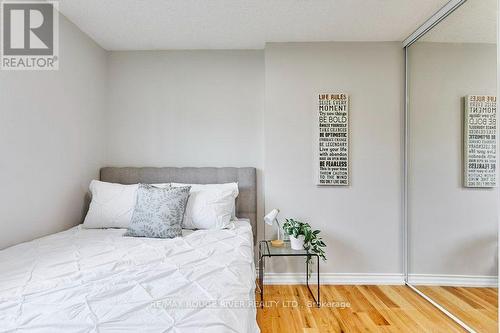 216 Wright Crescent, Ajax, ON - Indoor Photo Showing Bedroom