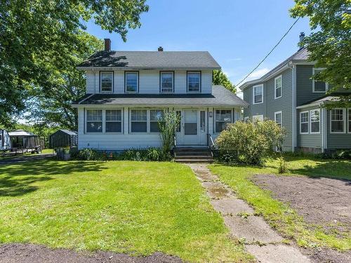 68 Connaught Avenue  Middleton, NS B0S 1P0